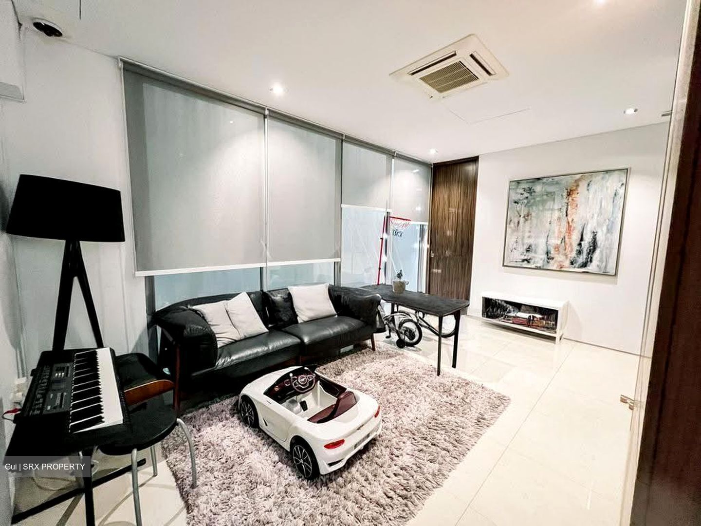 Cotswold Close (D13), Terrace #597735131